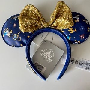 Disney Parks Disney World 50th Anniversary Loungefly Minnie Ears Headband